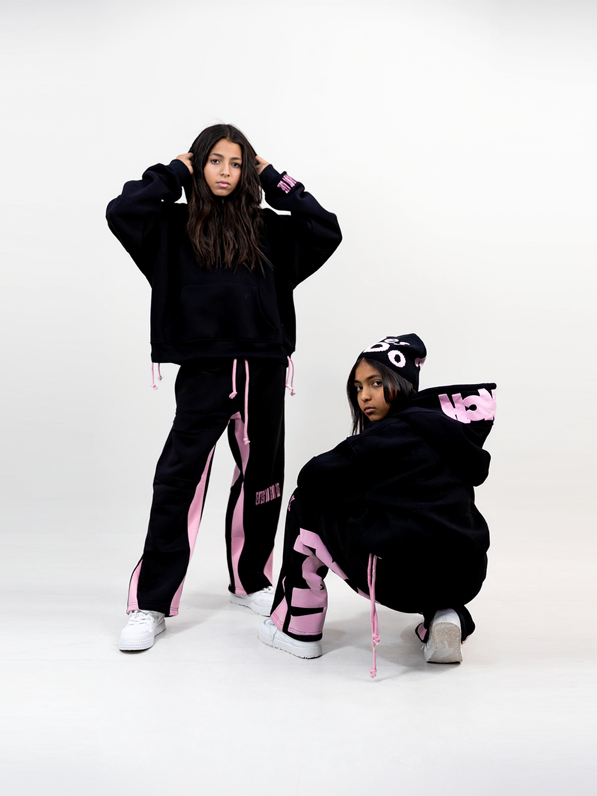 Maskout Hoodie Black 14